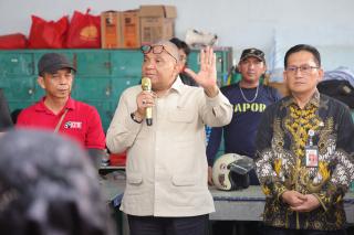 Wamenaker Turun Tangan Mediasi PHK 133 Pekerja PT AII, Dorong Penyelesaian Melalui Dialog